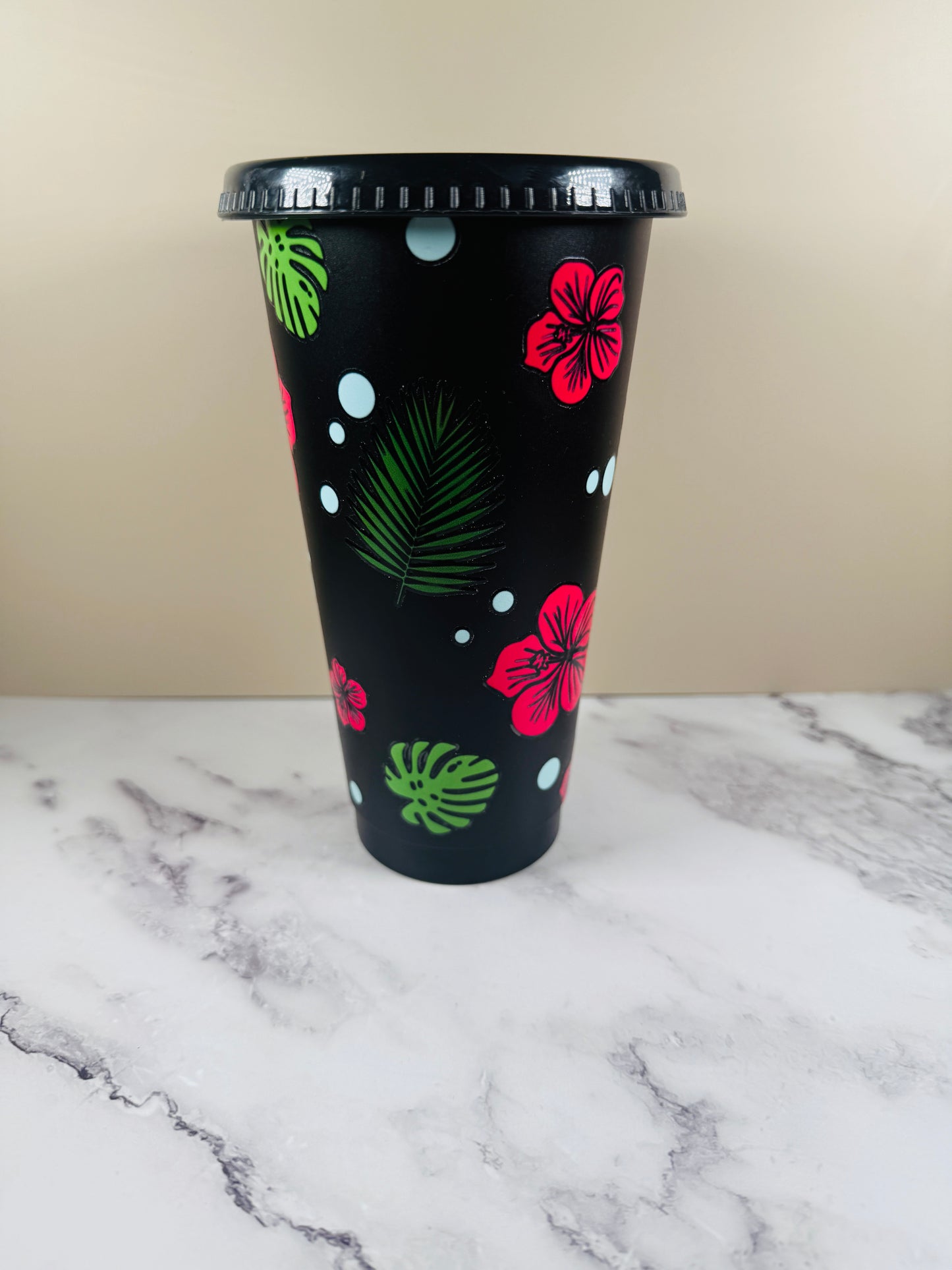 Grosser Becher Schwarz verschiedene Designs